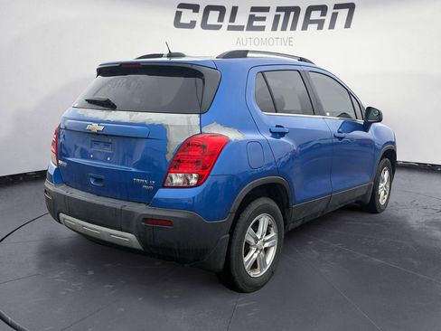 Used 2016 Chevrolet Trax LT w/ LT Sun and Sound Package image 5