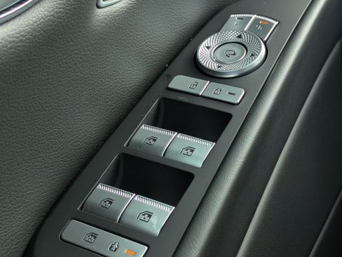 Certified 2023 Genesis G80 2.5T RWD image 22