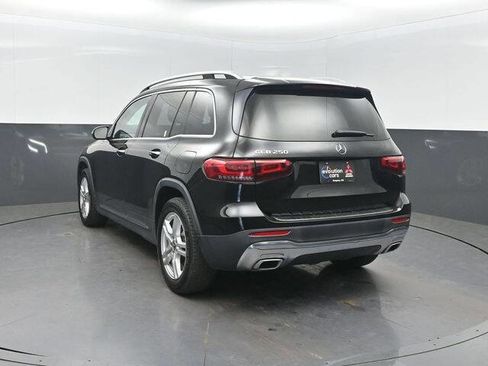 Used 2020 Mercedes-Benz GLB 250 w/ Premium Package image 3