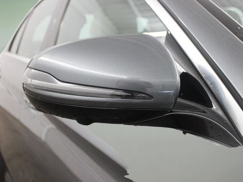 Used 2023 Mercedes-Benz E 350 4MATIC Sedan image 13