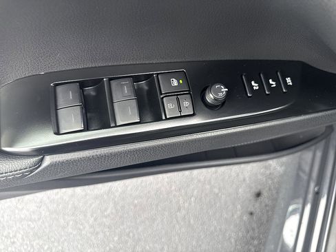 Certified 2025 Toyota Camry XLE image 10