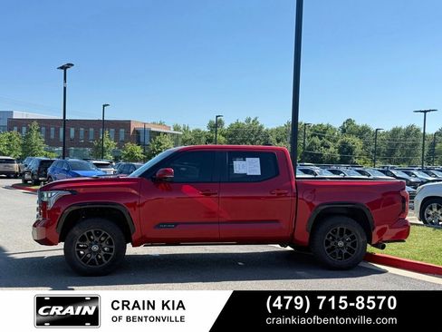 Used 2024 Toyota Tundra Platinum AWD/4WD image 4