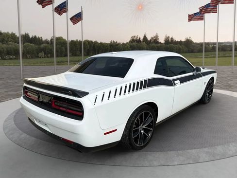 Used 2020 Dodge Challenger R/T Scat Pack w/ Driver Convenience Group RWD image 11