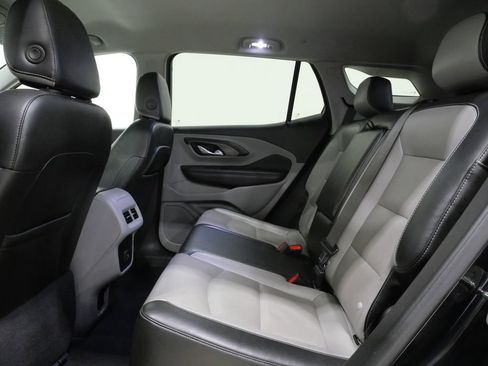 Used 2023 GMC Terrain SLT image 24