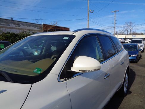 Used 2015 Buick Enclave Premium w/ Experience Buick Package image 10