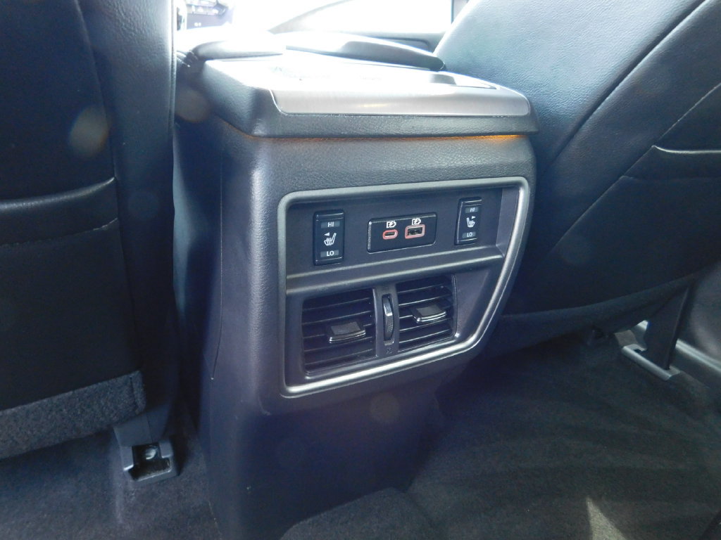 Used 2023 Nissan Murano SL FWD image 14