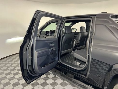New 2024 Chevrolet Silverado EV RST AWD/4WD image 39