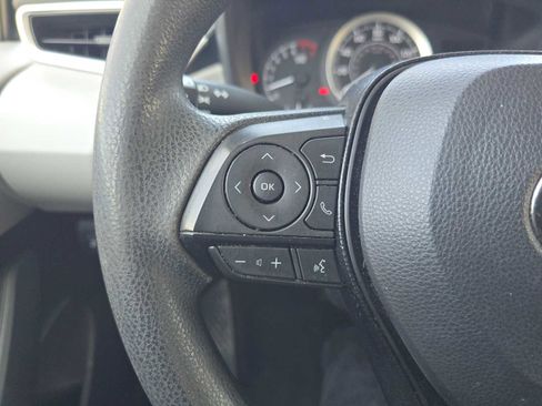 Used 2021 Toyota Corolla LE w/ Carpet Mat Package (TMS) FWD image 30
