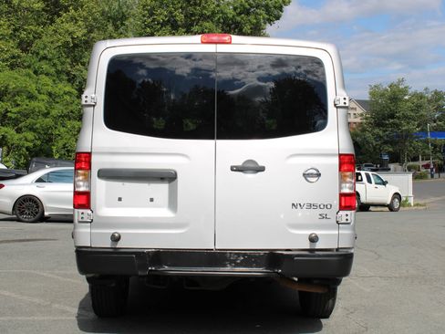 Used 2020 Nissan NV 3500 SL RWD image 5