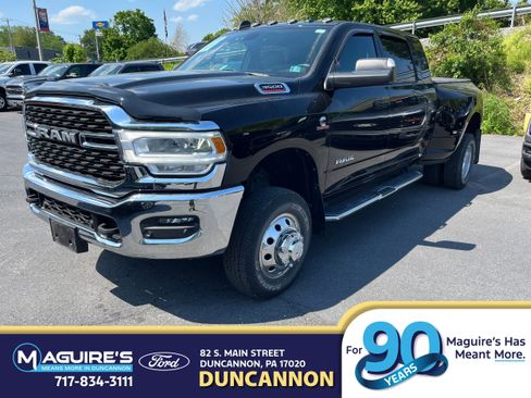 Used 2022 RAM 3500 Big Horn w/ Level C Equiment Group AWD/4WD image 1