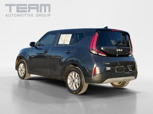Used 2024 Kia Soul LX w/ Option Group 015 image 5