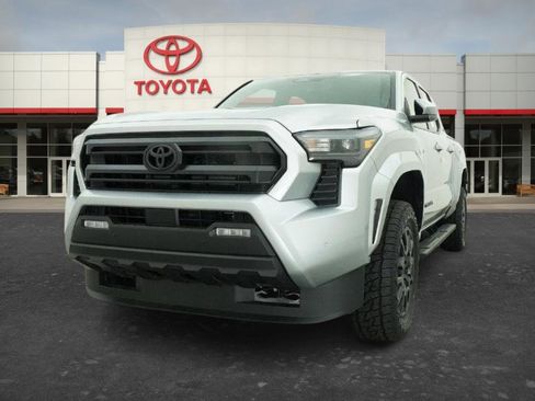 New 2026 Toyota Tacoma SR5 AWD/4WD image 14