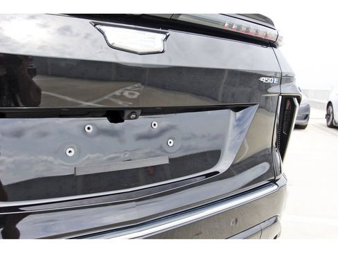 Used 2024 Cadillac Lyriq Luxury w/ LPO, Floor Liner Package RWD image 30