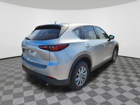 Used 2023 MAZDA CX-5 AWD 2.5 S w/ Select Package image 4