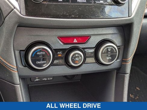 Certified 2022 Subaru Crosstrek 2.0i Premium image 24