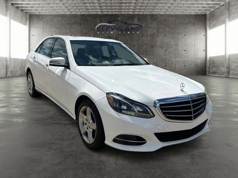Used 2016 Mercedes-Benz E 350 4MATIC Sedan image 1