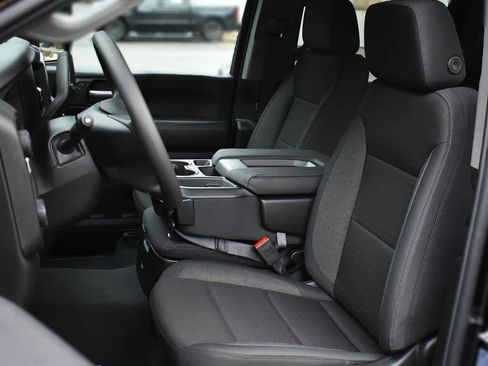 New 2026 Chevrolet Silverado 2500 Custom w/ Custom Value Package image 10