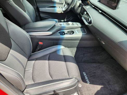 Used 2023 Genesis GV70 2.5T w/ Sport Prestige Package AWD/4WD image 13