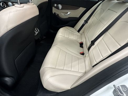 Used 2021 Mercedes-Benz C 300 4MATIC Sedan image 24