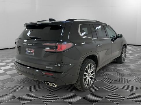 Certified 2026 GMC Acadia Denali Ultimate w/ LPO, Floor Liner Package AWD/4WD image 5