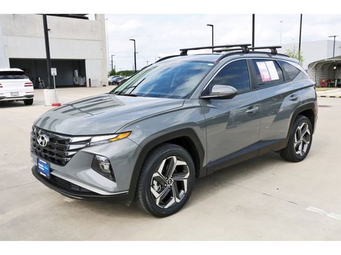 Certified 2024 Hyundai Tucson SEL w/ Convenience Package AWD/4WD image 3