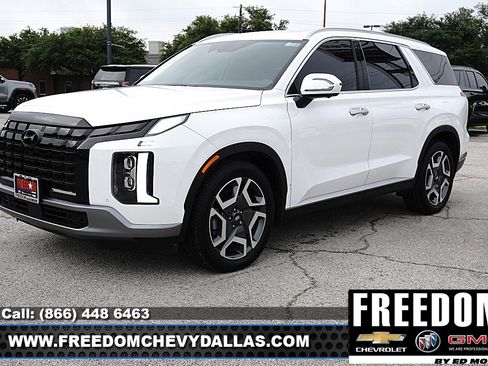 Used 2025 Hyundai Palisade SEL AWD/4WD image 3