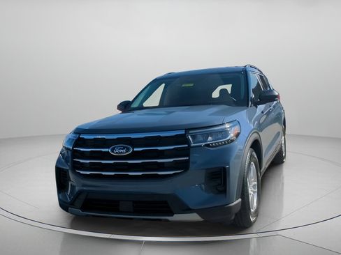 New 2026 Ford Explorer Active image 9