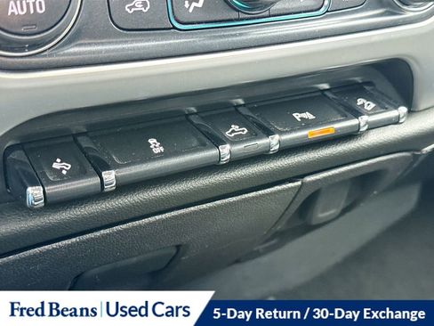 Used 2018 GMC Sierra 1500 SLT image 33