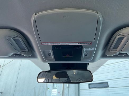 Used 2025 Toyota Camry LE image 15