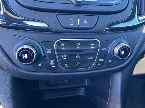 Certified 2023 Chevrolet Equinox RS image 17