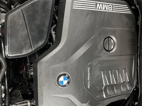 Used 2023 BMW 530i xDrive 530i xDrive w/ Premium Package image 24