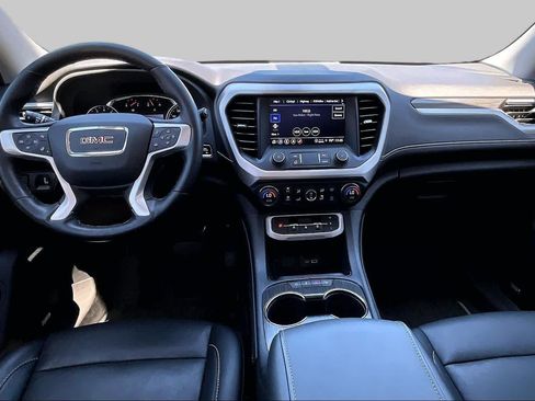 Used 2023 GMC Acadia SLT w/ Preferred Package AWD/4WD image 15