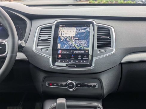 Certified 2025 Volvo XC90 B5 Core AWD/4WD image 23
