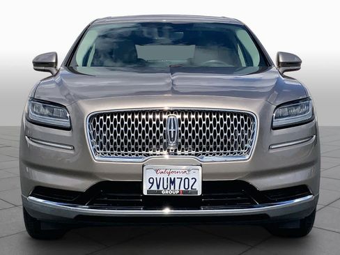 Used 2021 Lincoln Nautilus FWD w/ Equipment Group 101A image 3