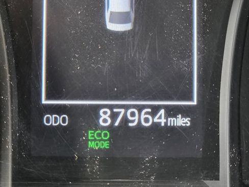 Used 2023 Toyota Camry SE FWD image 31