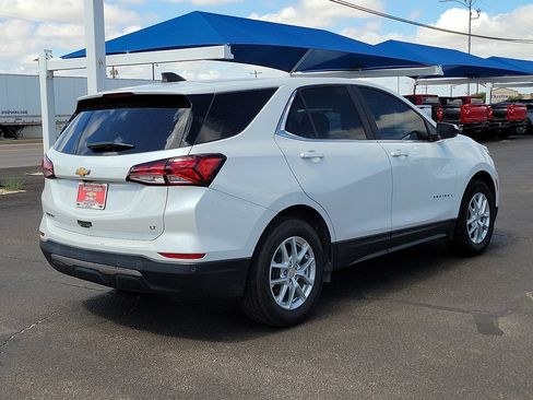 Used 2023 Chevrolet Equinox LT FWD image 4