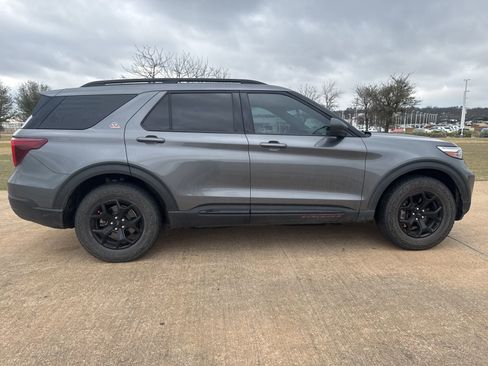Used 2023 Ford Explorer Timberline image 14