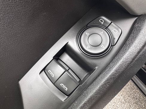 Certified 2019 Chevrolet Camaro LT RWD image 12