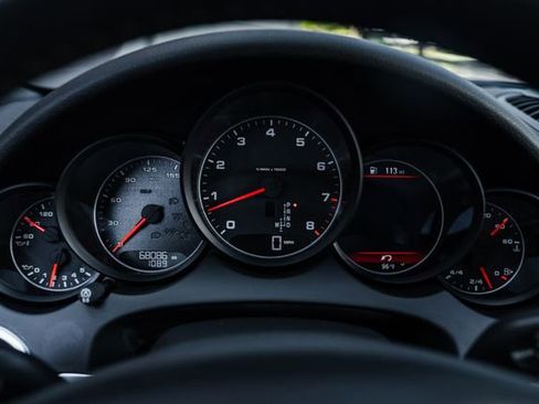 Used 2012 Porsche Cayenne image 12