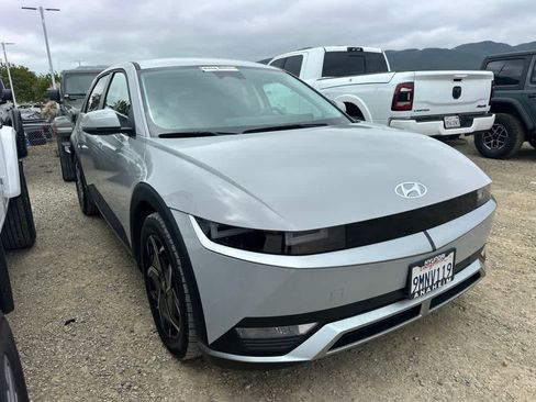 Used 2024 Hyundai Ioniq 5 SEL RWD image 2