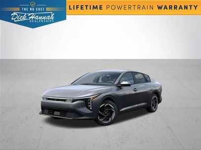 New 2025 Kia K4 EX