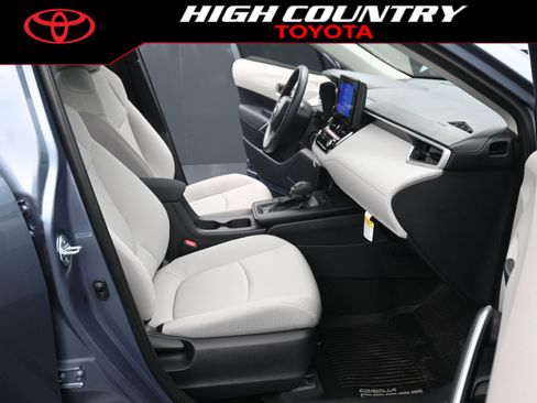 New 2026 Toyota Corolla Cross L FWD image 25