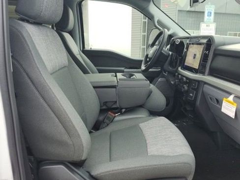New 2026 Ford F250 XLT w/ XLT Premium Package image 27