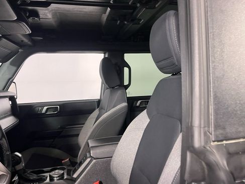 Used 2025 Ford Bronco Big Bend image 23