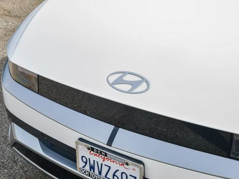 Used 2025 Hyundai Ioniq 5 SEL image 5