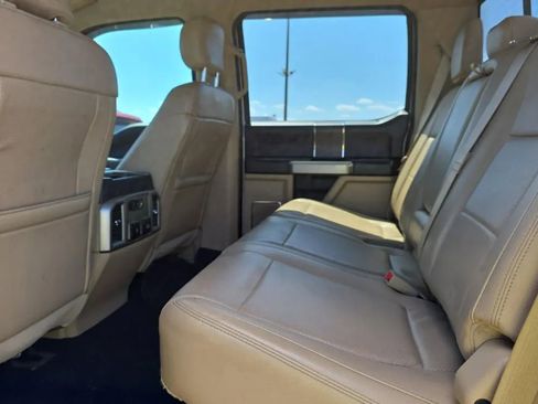 Used 2018 Ford F250 Lariat w/ Lariat Ultimate Package AWD/4WD image 6