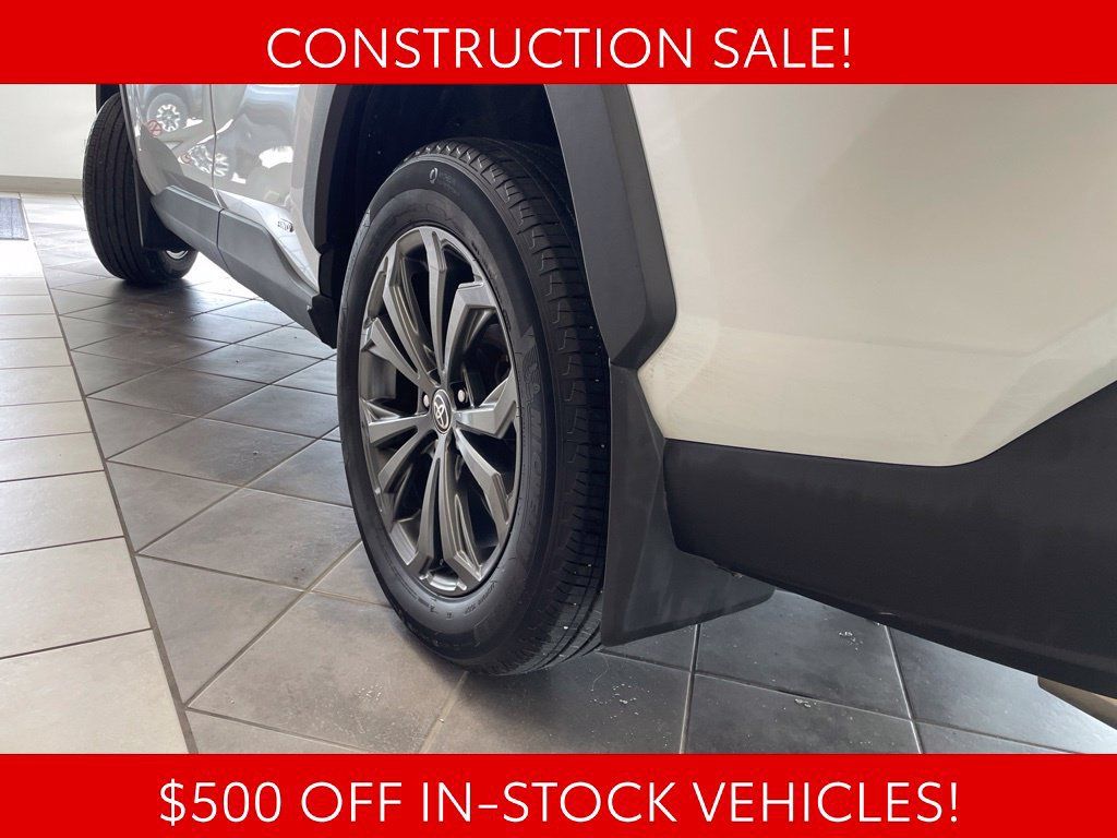Used 2024 Toyota RAV4 Limited w/ Advanced Technology Package AWD/4WD image 18