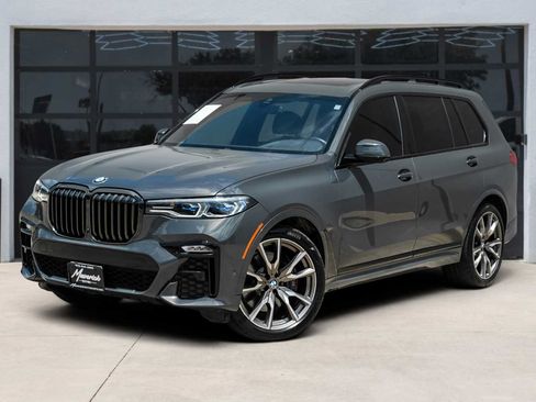 Used 2022 BMW X7 M50i w/ Executive Package AWD/4WD image 1