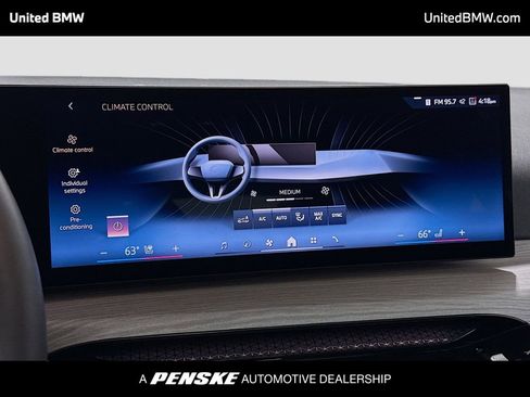 Used 2025 BMW 430i xDrive w/ M Sport Package image 11