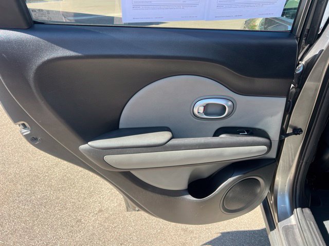 Used 2019 Kia Soul FWD image 15